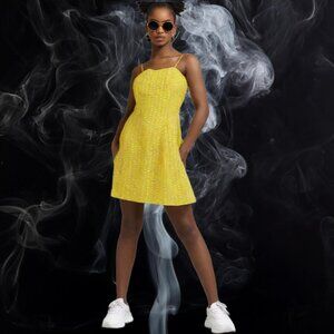 Lilly Pulitzer Blossom Yellow White Eyelet Sweetheart Fit Sun Dress, Size 4